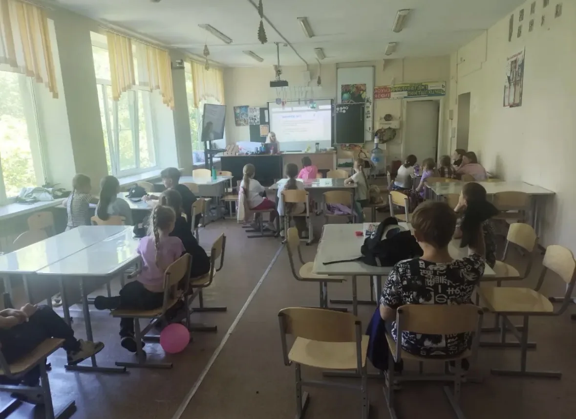 С Днём молодёжи! 🎉 В нашем пришкольном лагере этот праздник отметили познавательно и весело. Для ре