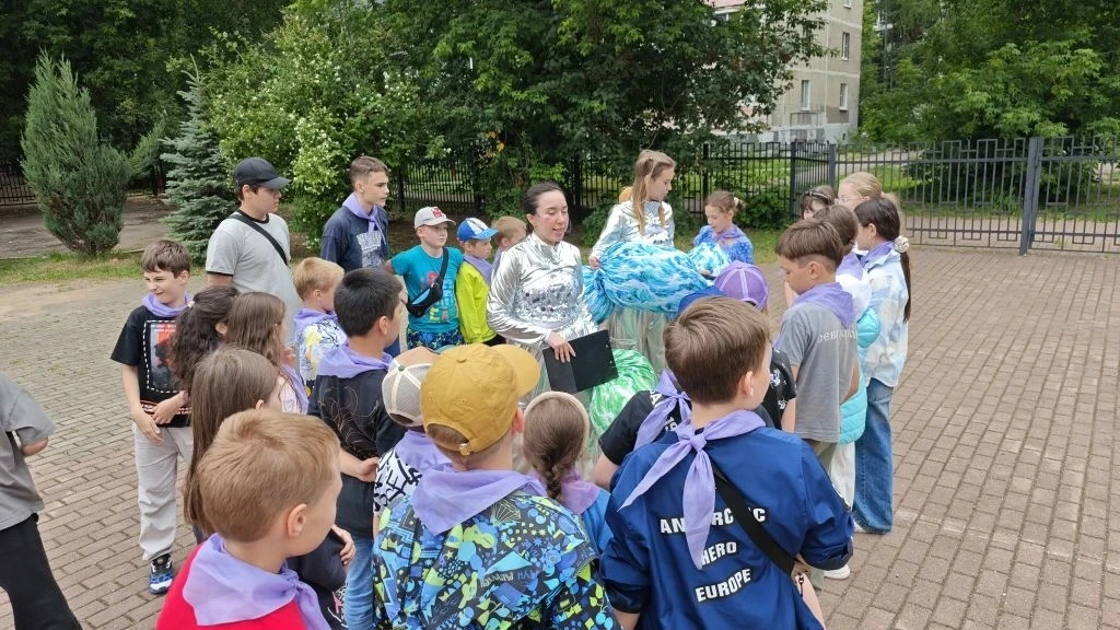 29 июня школьный лагерь «Благовест» преобразился до неузнаваемости. В этот день здесь состоялось ярк