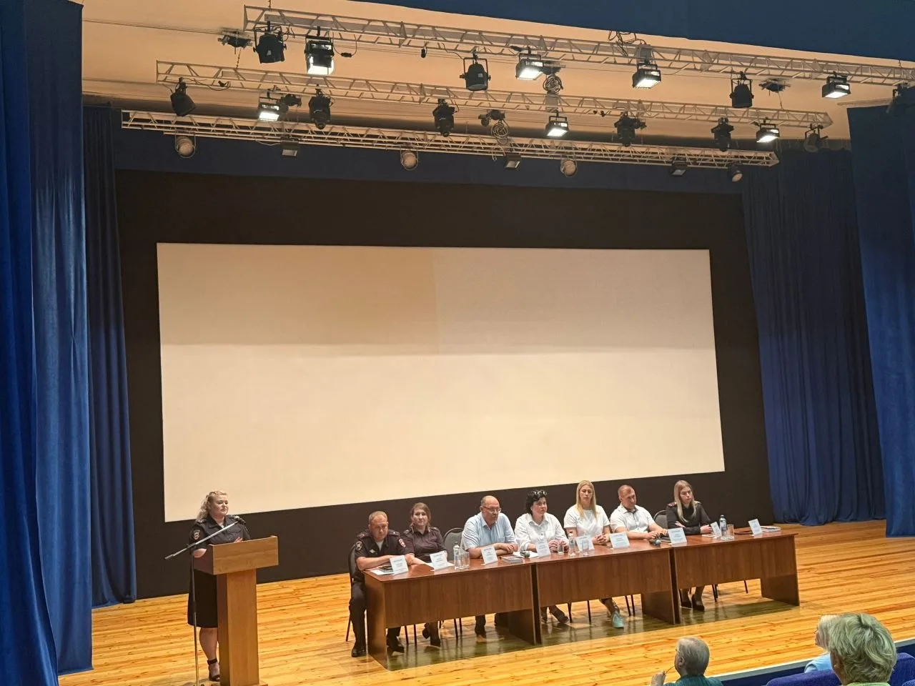 Проведено общегородское родительское собрание по безопасности детей летом