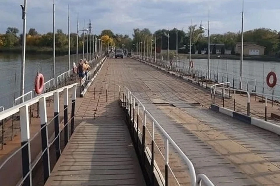 Понтонный мост на Зеленый остров в Ростове планируют разобрать до 1 декабря