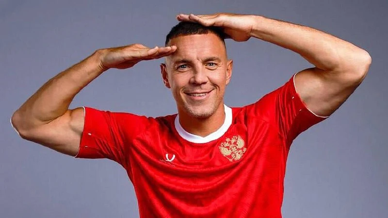 ⚡️ Экс-тренер «Факела» назвал клуб подходящим для Дзюбы