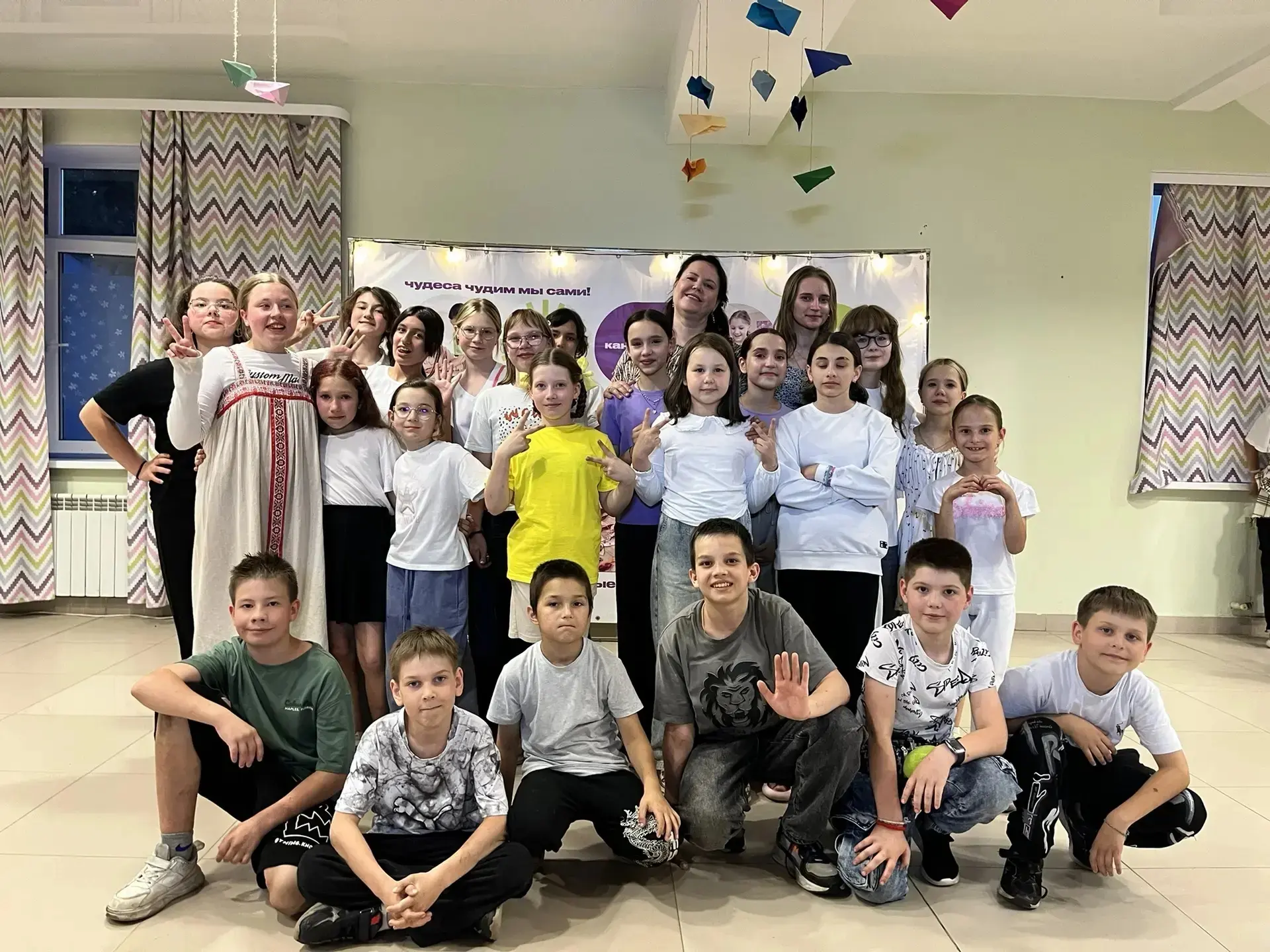 Подошла к завершению первая смена лагеря "АРТик". Кульминационной точкой смены стала разнобразная и 