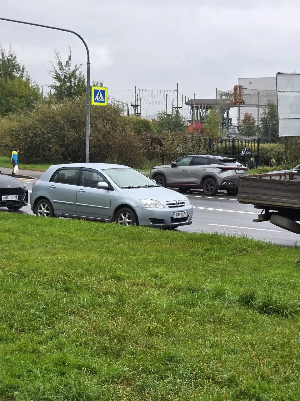 Уже приехали эвакуировать