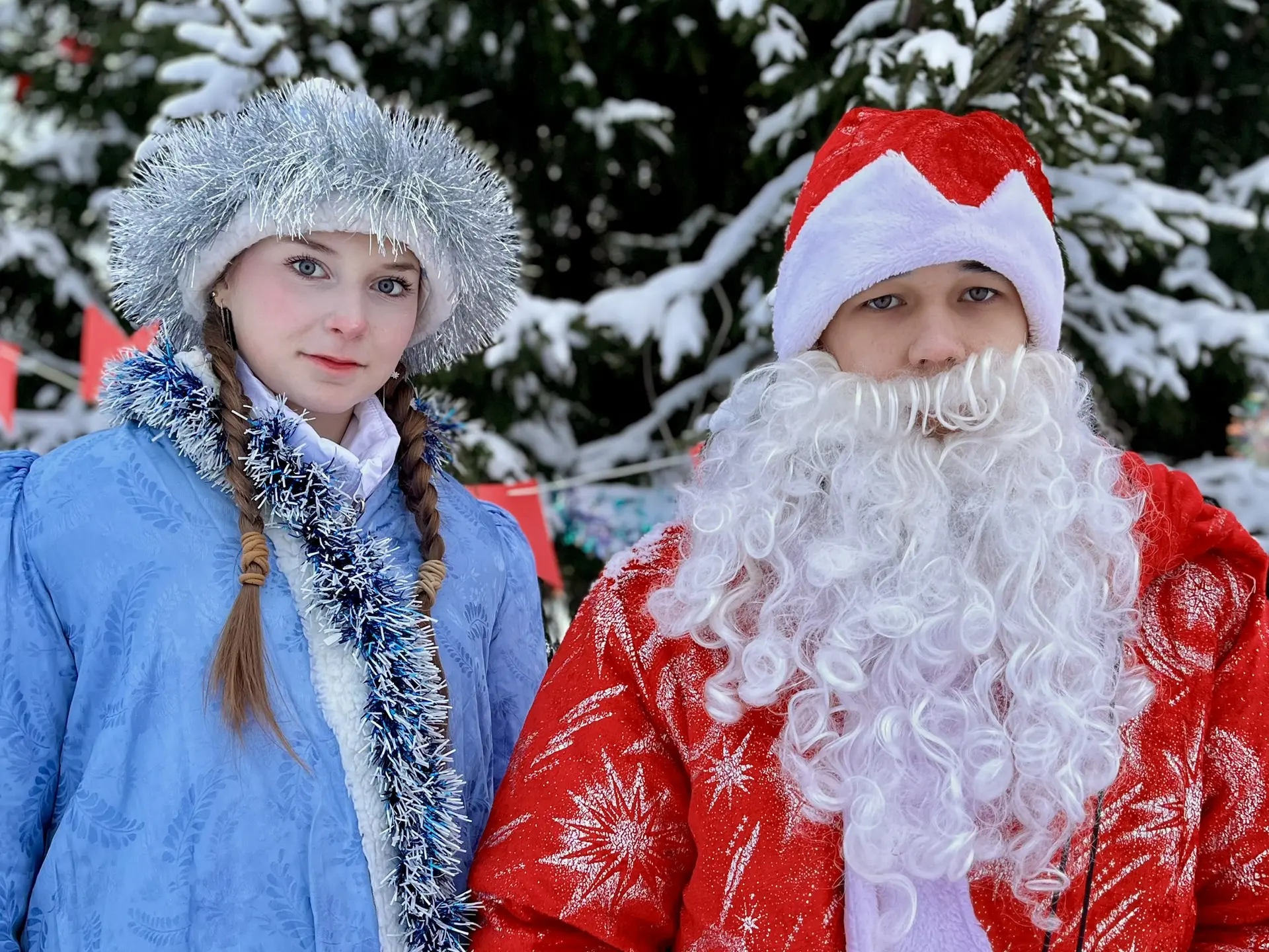 🎅Первые Буреполомской школы поздравляют с наступающим Новым годом!