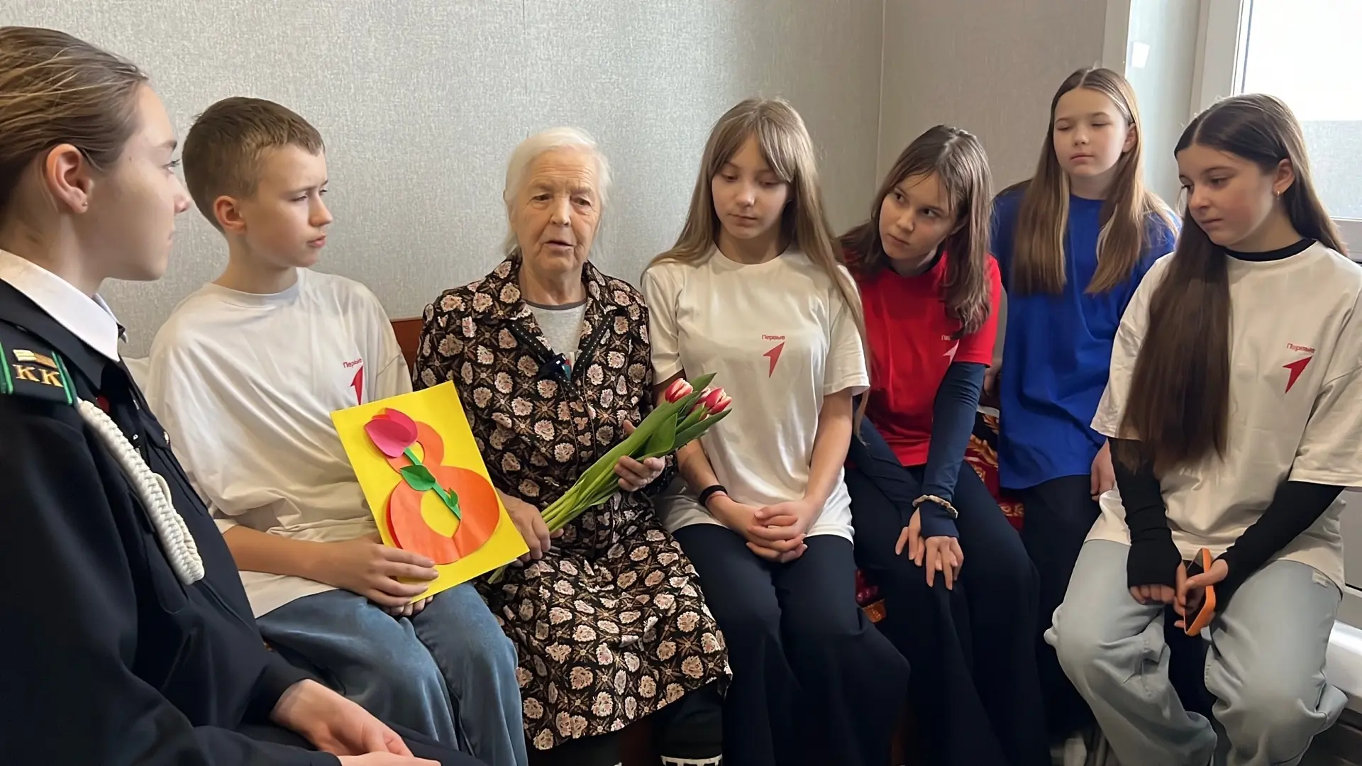 Встреча поколений: тепло сердец ❤️  ✨ Первые школы им. М. Ю. Лермонтова села Засечное навестили прек