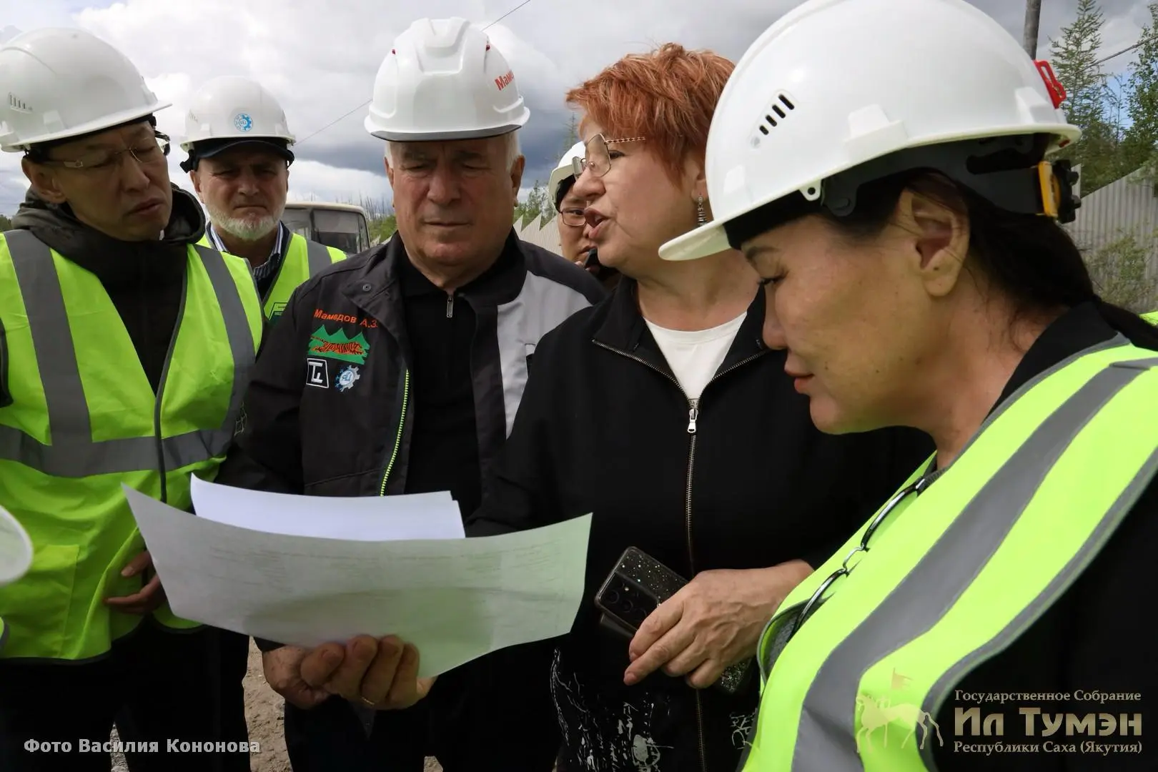 Якутцементу одобрили кредит на 500 млн рублей, но подписать договор некому. 

Стратегическое предпри