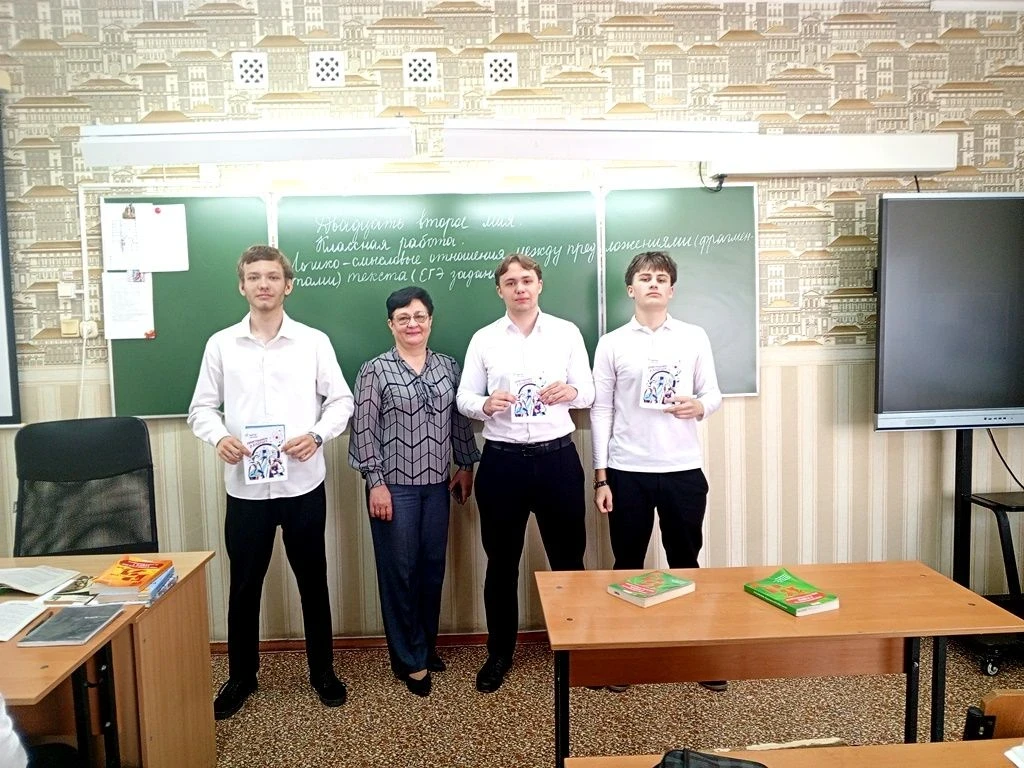 🎓 От ЕГЭ до реактора: преподаватели ВИТИ НИЯУ МИФИ рассказали волгодонским выпускникам о будущем   🔬
