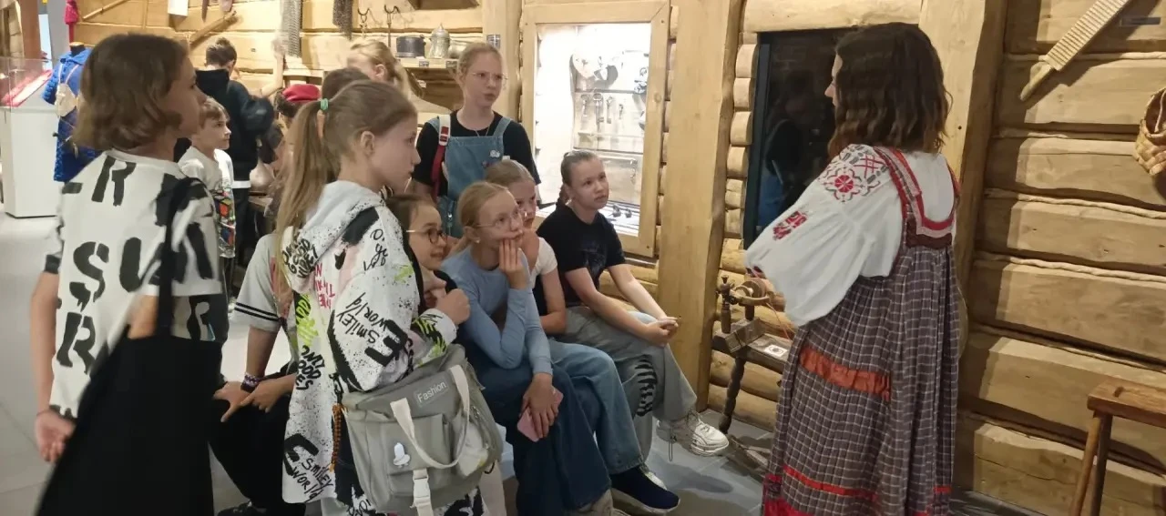 🌟 Сегодня в нашем лагере  прошла увлекательная экскурсия по древней Туле в Кремле! 🌟

Дорогие друз