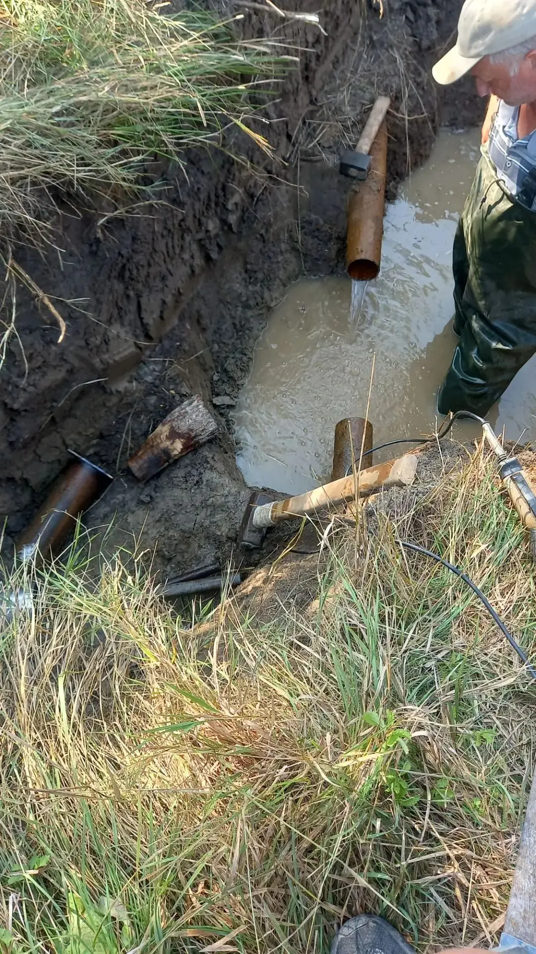 Сегодня устранили порыв в ст. Бакинской на пер. Больничный.