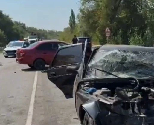 https://martvestnik.ru/smertelnoe-dtp-na-trasse-rostov-semikarakorsk-volgodonsk-odin-ch...