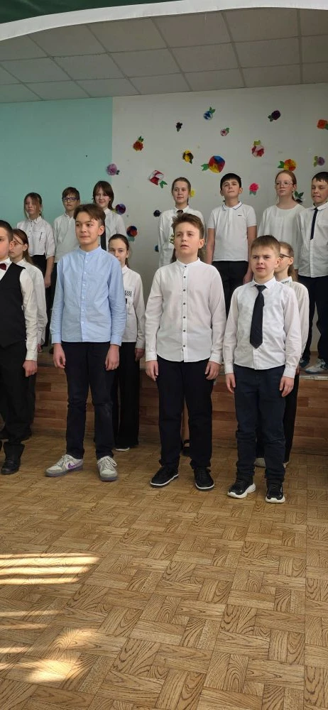 ❤️ Когда ученики дарят праздник учителям В эту пятницу учащиеся решили отказаться от скучных линеек 