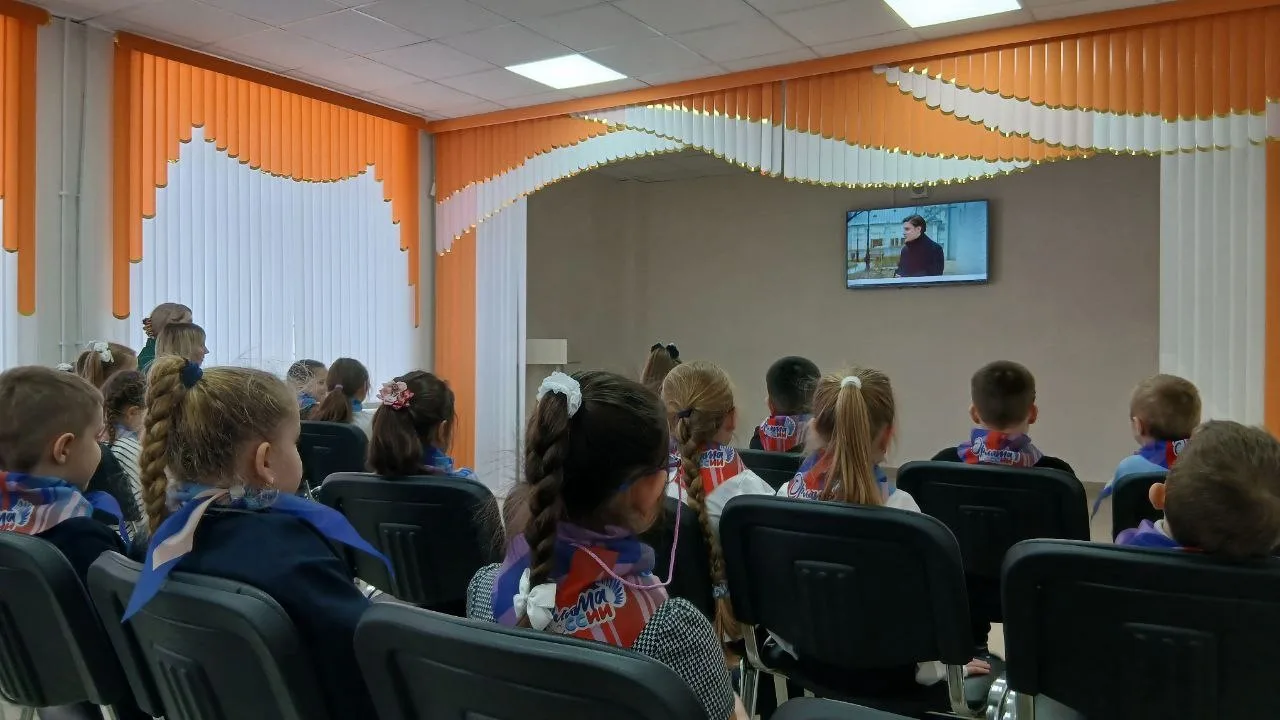 МУЗЕЙНОЕ ДЕЛО. Постразговор о важном💥  🗓На традиционном первом занятии в понедельник школьники вмест
