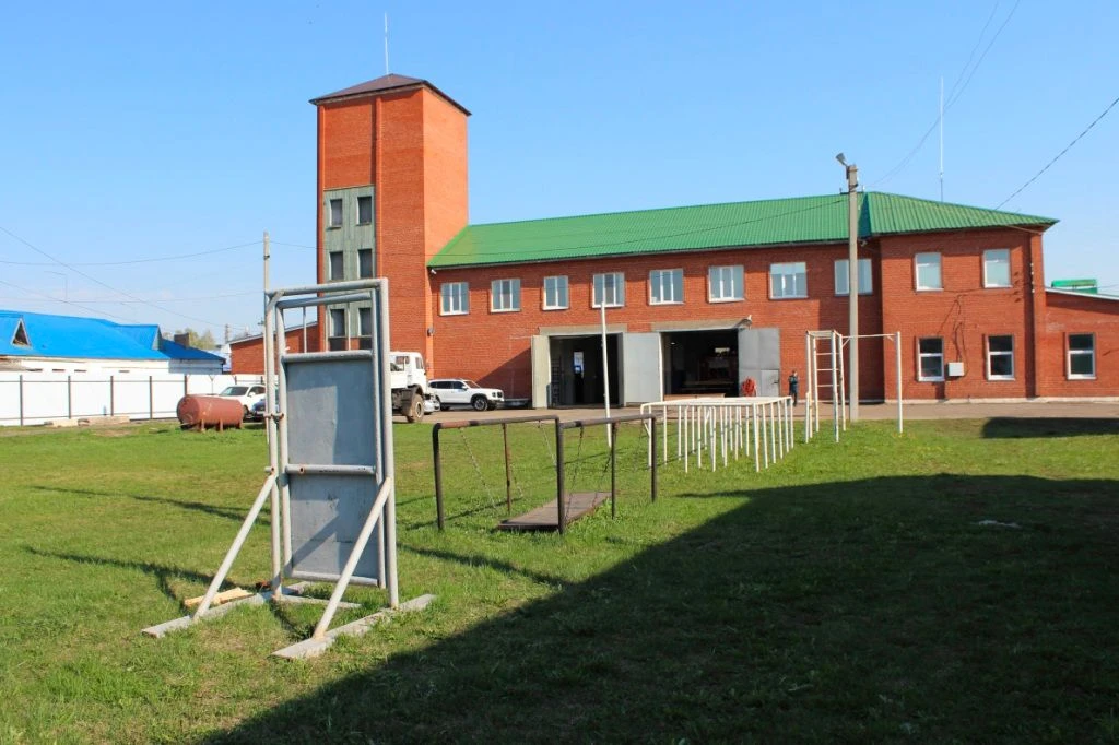 🚂🔥 Соревнования звеньев ГДЗС в гарнизоне г. Агрыз  На базе пожарно-спасательного гарнизона г. Агрыз 