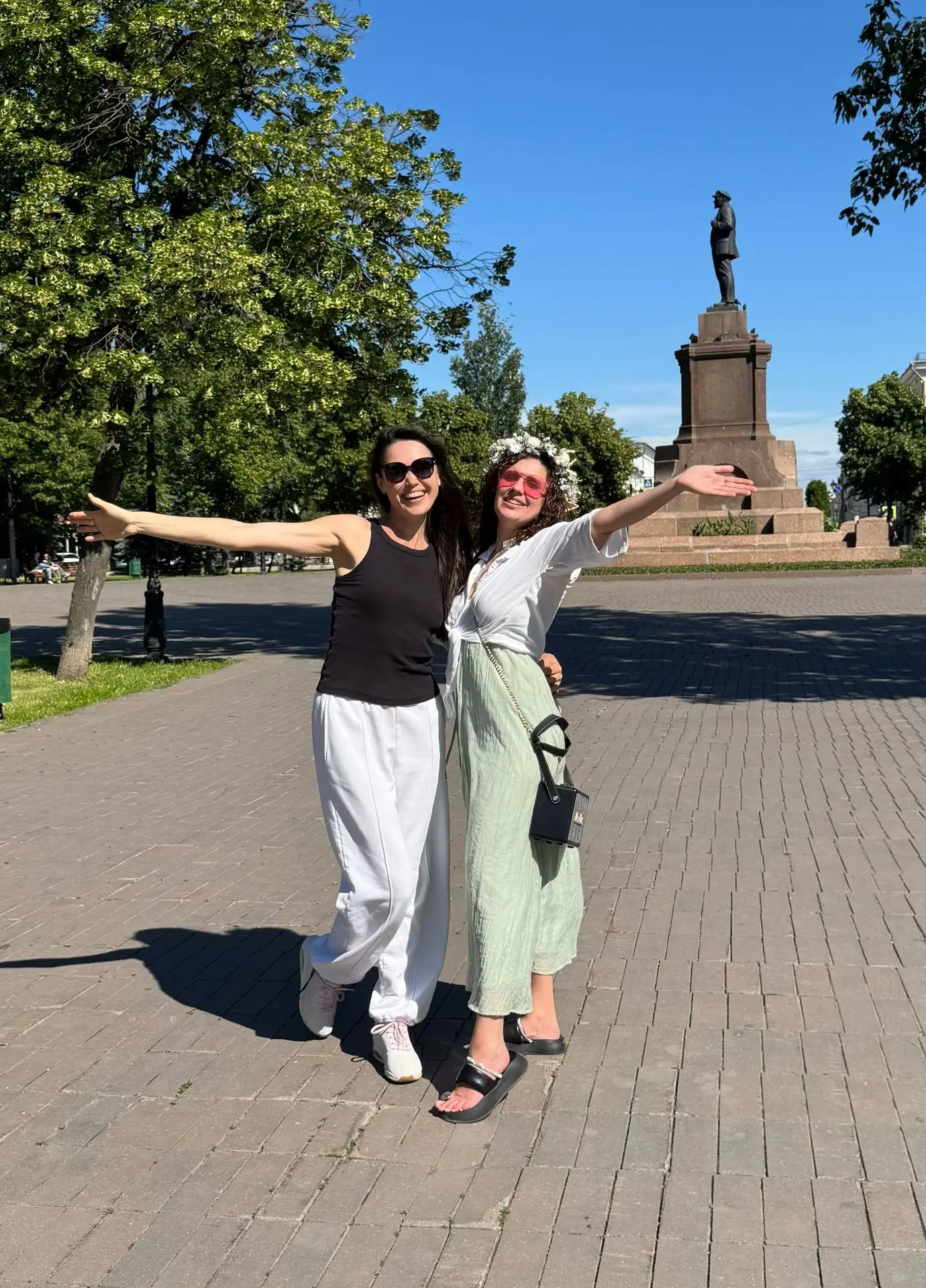 На прошлой неделе мы ходили к Шлетунам!

И это было настоящее небольшое городское волшебство! Шлетун