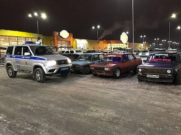 Фото