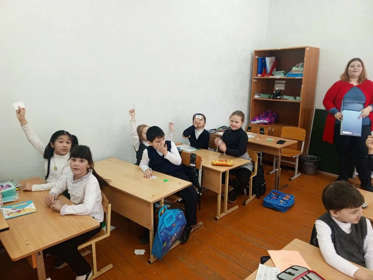 Сегодня в 1️⃣‑4️⃣х классах прошла увлекательная игра, посвящённая правилам поведения в ...