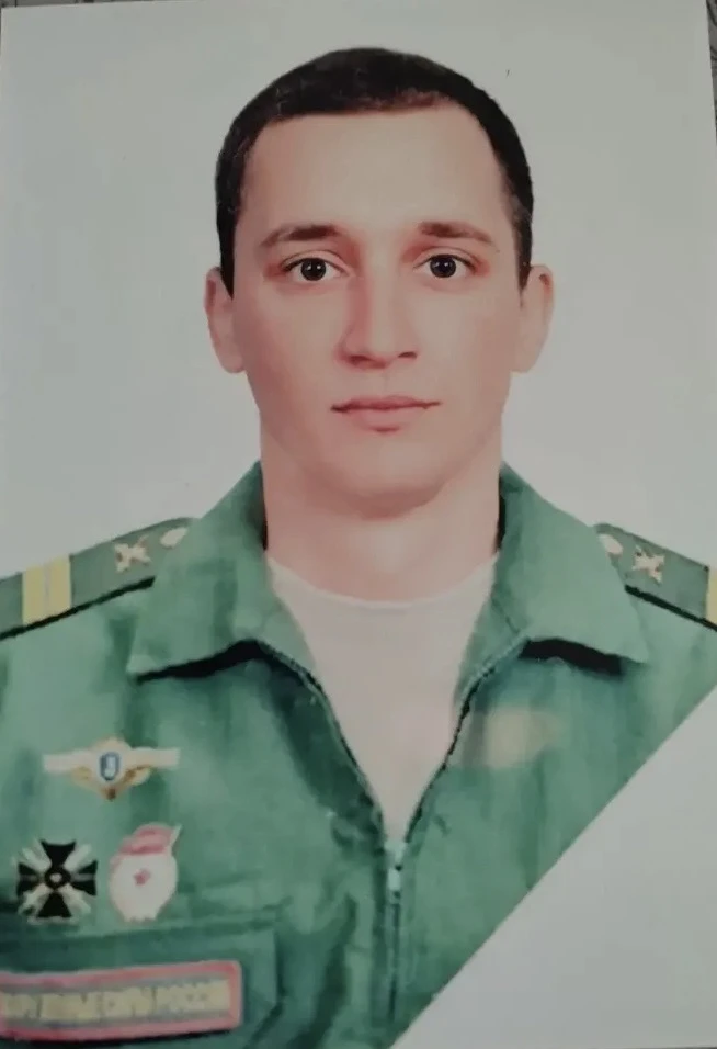 Сегодня в селе Ветлянка простились с участником специальной военной операции Дмитриевым...