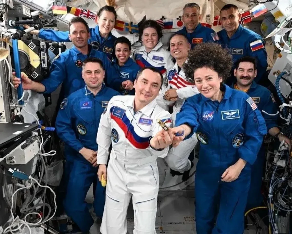 Хабаровский космонавт Пётр Дубров принял командование МКС