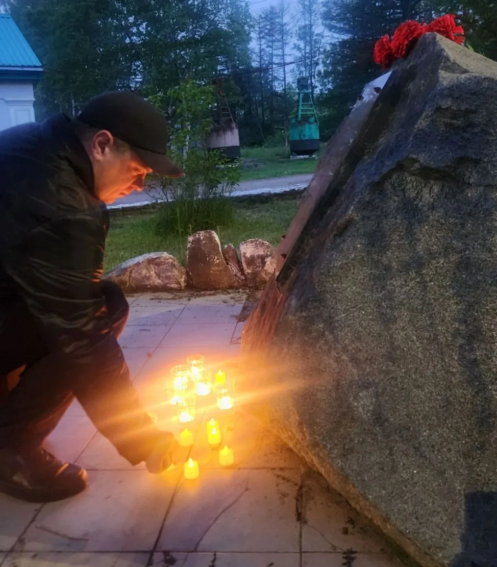 🔥 22 июня в нашем посёлке прошло памятное мероприятие "И сердцу по-прежнему горько", посвященное 85