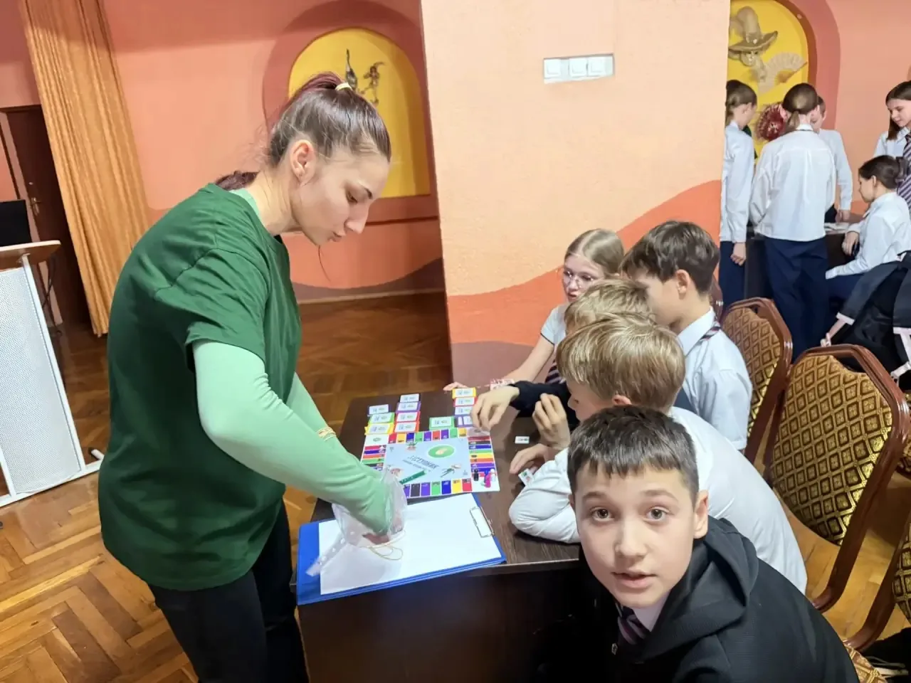 Сегодня в актовом зале гимназии прошла игра "Я защитник", в рамках проекта "Заступник. Кубань". Ребя