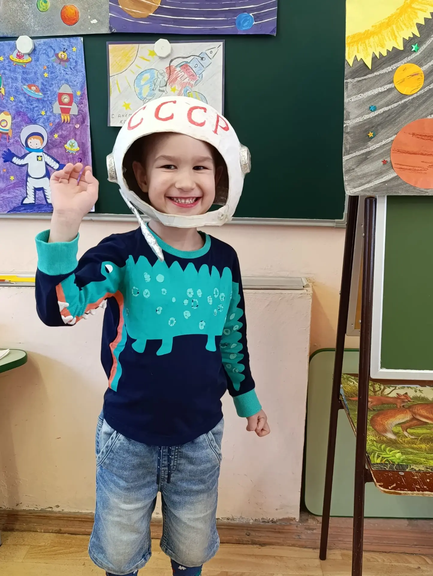 🌤 Приветствуем вас, друзья! 🌤   🥳 Новости от наших дошколят! 🥳  ✨ В преддверии 12 апреля- Дня космон