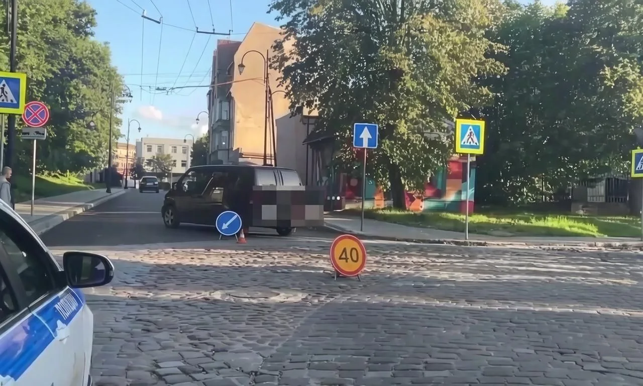 В Черняховске «Мерседес» сбил пятилетнюю девочку на пешеходном переходе