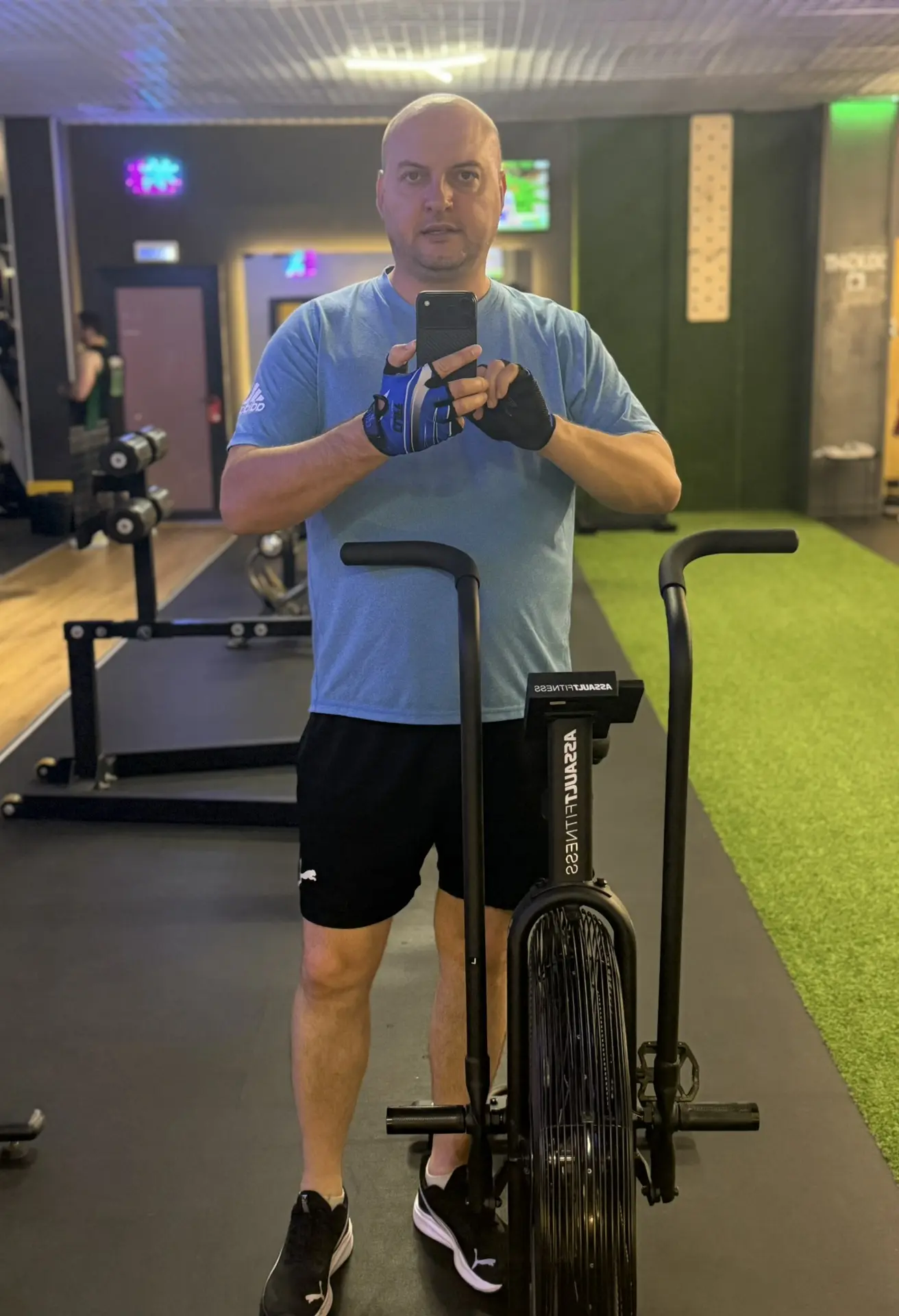 🏋️Веди здоровый образ жизни и подавай правильный пример подрастающему поколению!