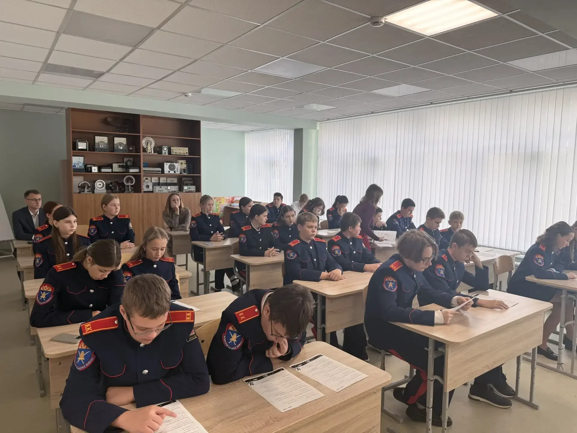 ⚡️ В школе № 30 прошел открытый урок в рамках проекта «Цифровой ликбез»
