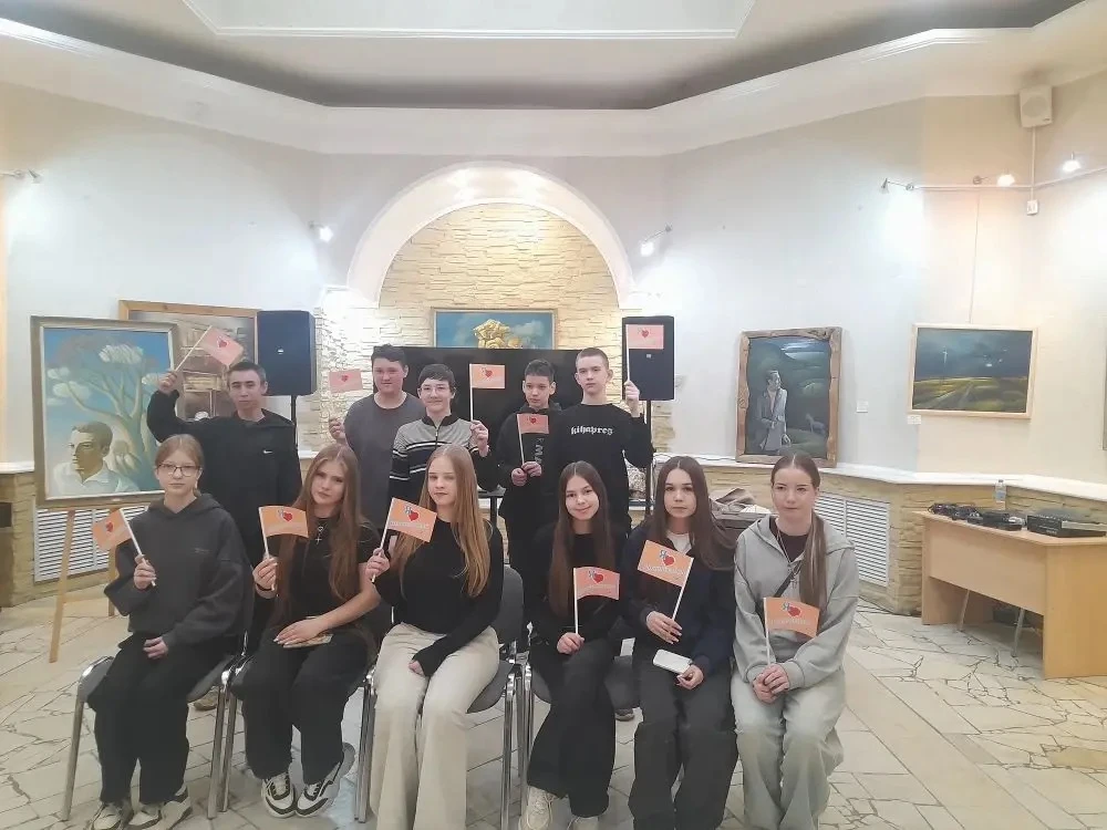 Наш 8 «Б» сегодня на связи из Городского музея! 🏛
