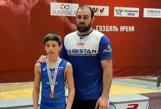 Дагестанский борец Солтан Юсупов вышел в финал первенства мира по греко-римской борьбе ...