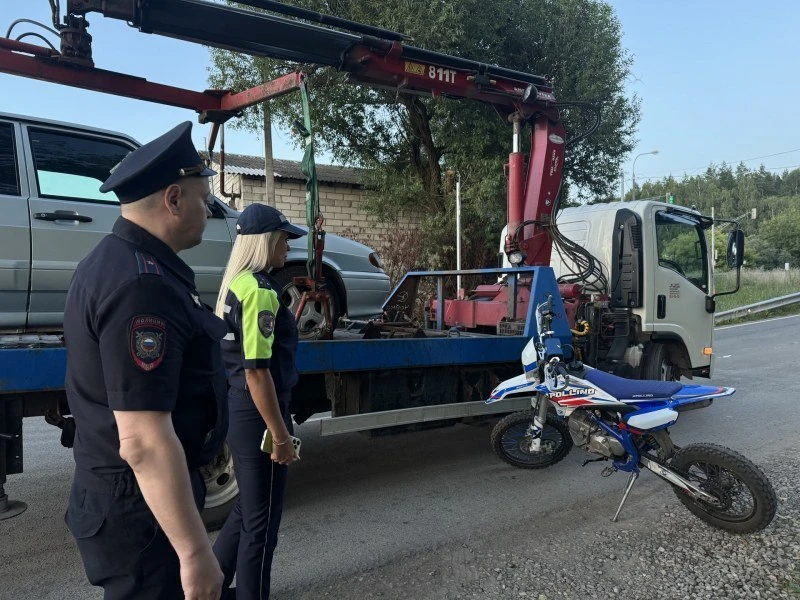 В Орле проверяют мотоциклистов и подростков на питбайках
