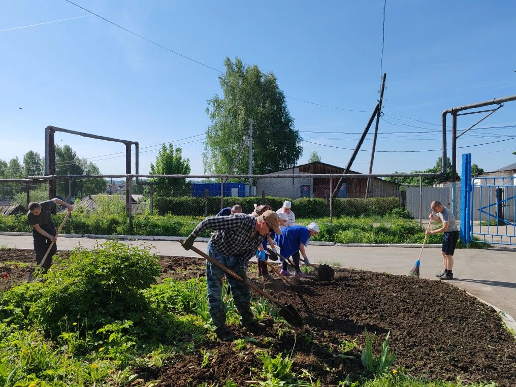 🌞 Как же прекрасно летнее время, когда природа расцветает во всей своей красе, наполня...