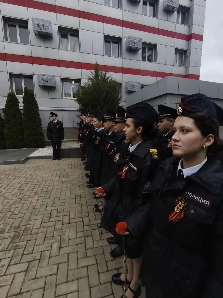 📣 Наши кадеты с гордостью приняли участие в памятном мероприятии, посвящённом 81-годовщине Победы в 