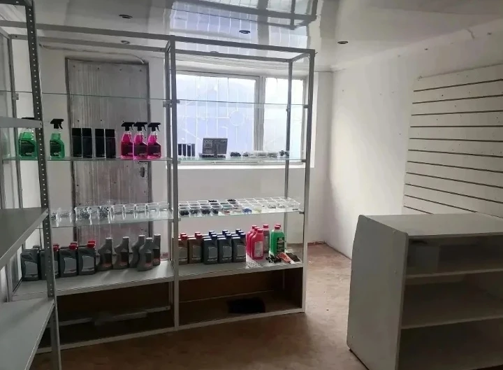 Срочно продам киоск на рынке мажалык.
