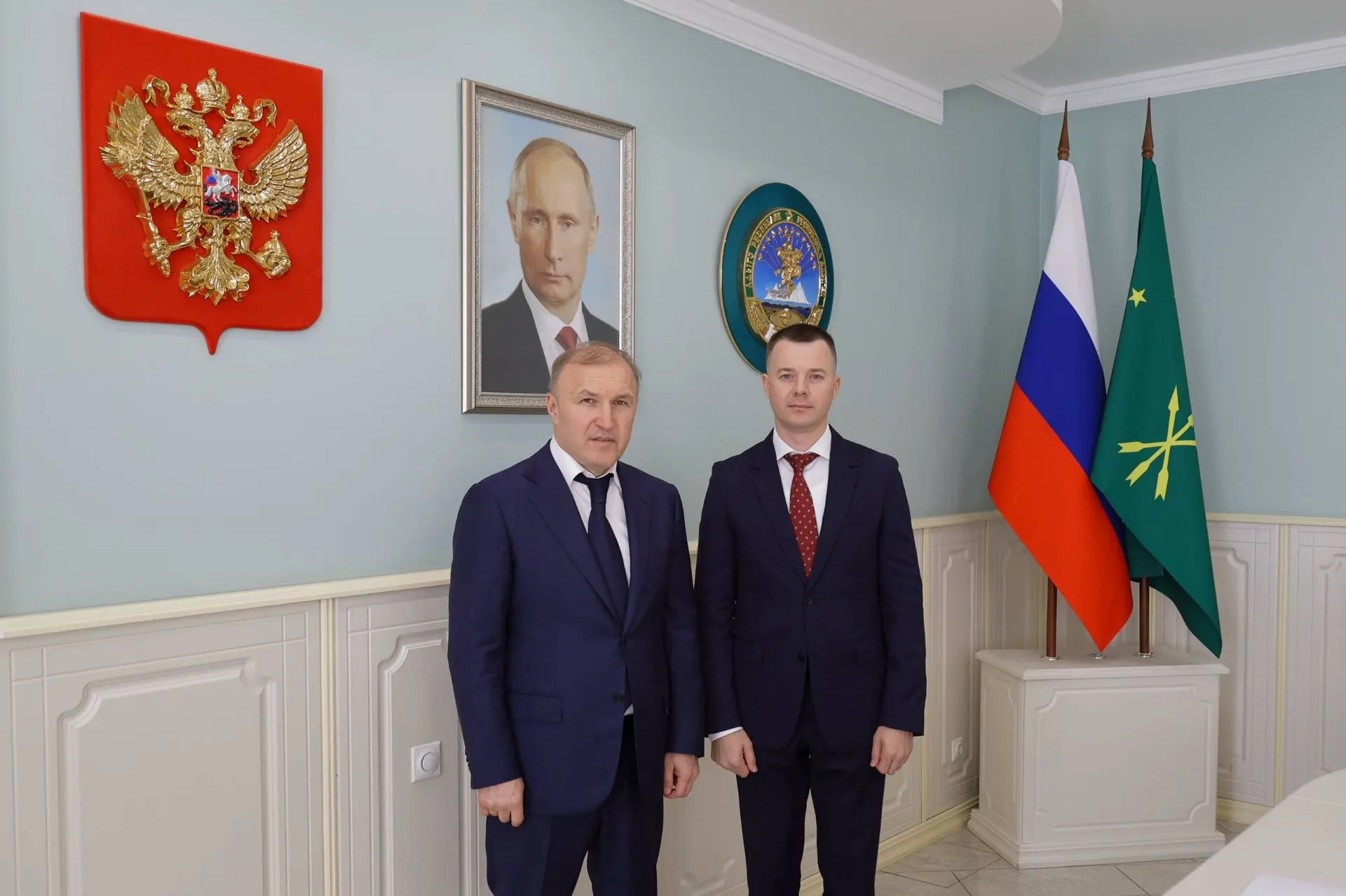 Глава Адыгеи подвел итоги обучения ветерана СВО по федеральной программе «Время Героев»

Глава РА Му