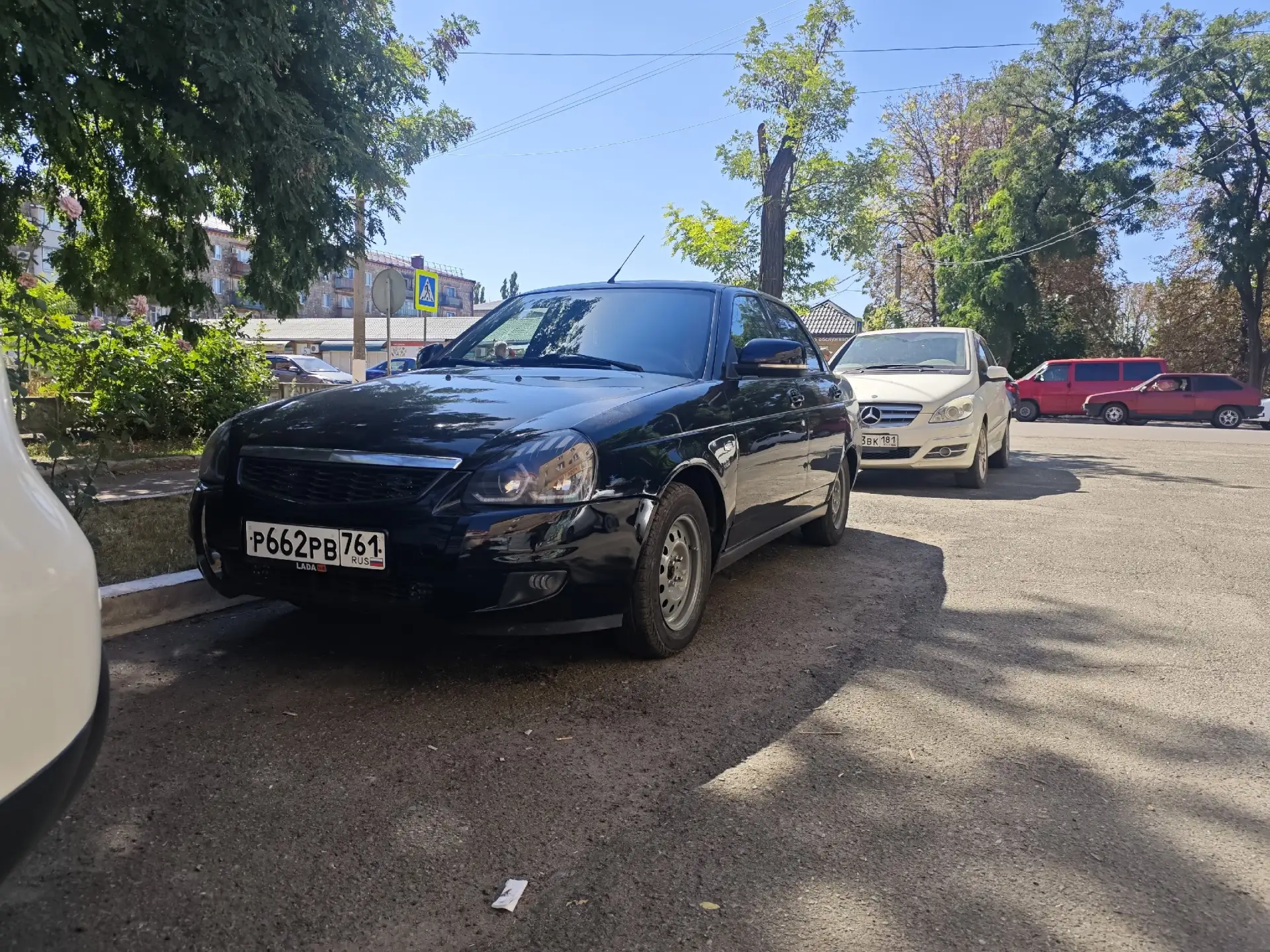 Lada Priora 2012 год с рабочим кондеем. Без гнили и ржавчины. Небольшие моменты по кузо...