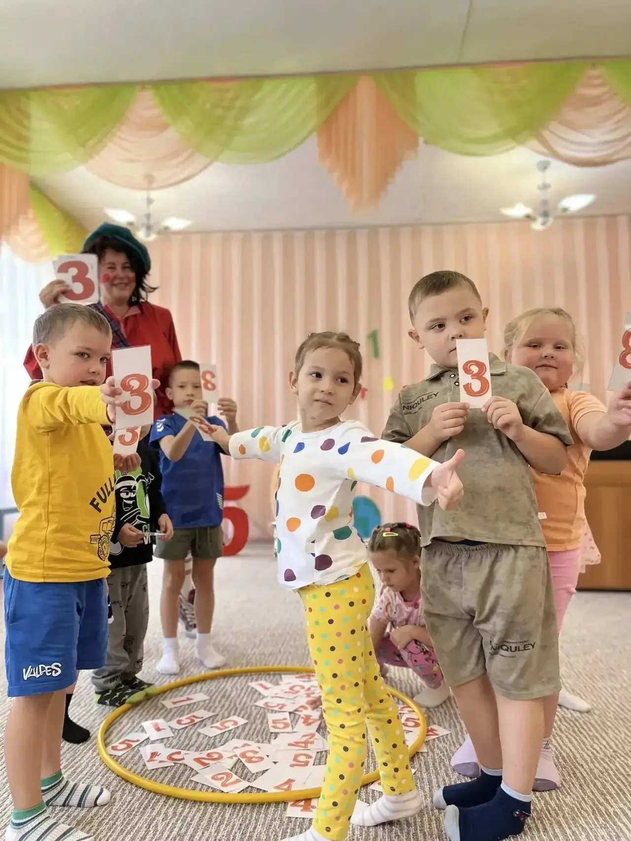 Дорогие мамы и папы! Наш новый учебный год начался просто волшебно! Сегодня у нас в гос...