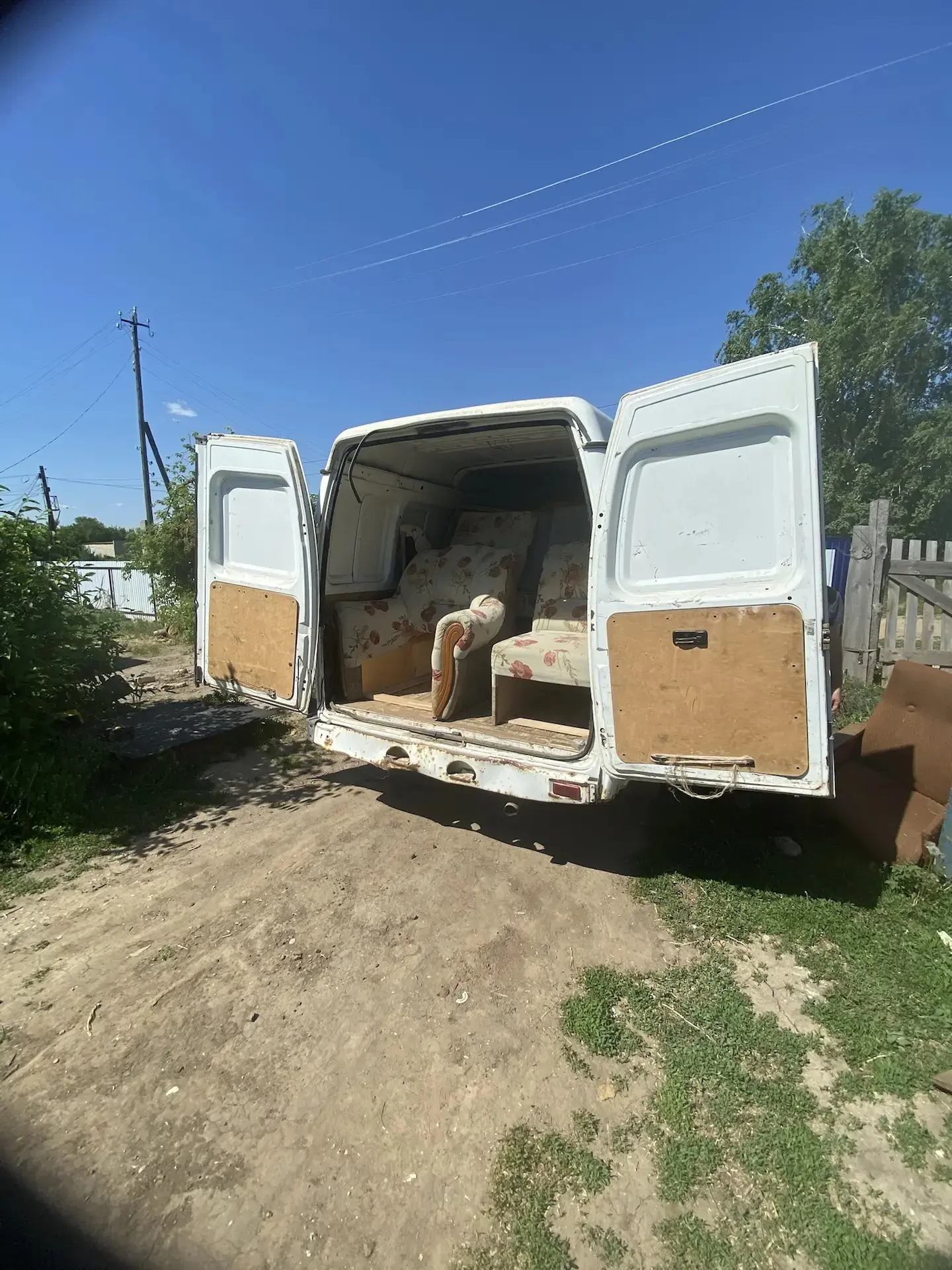 🏡В сельском доме на окраине Тоцкого района живет семья Лотовых— мама Александра, папа ...