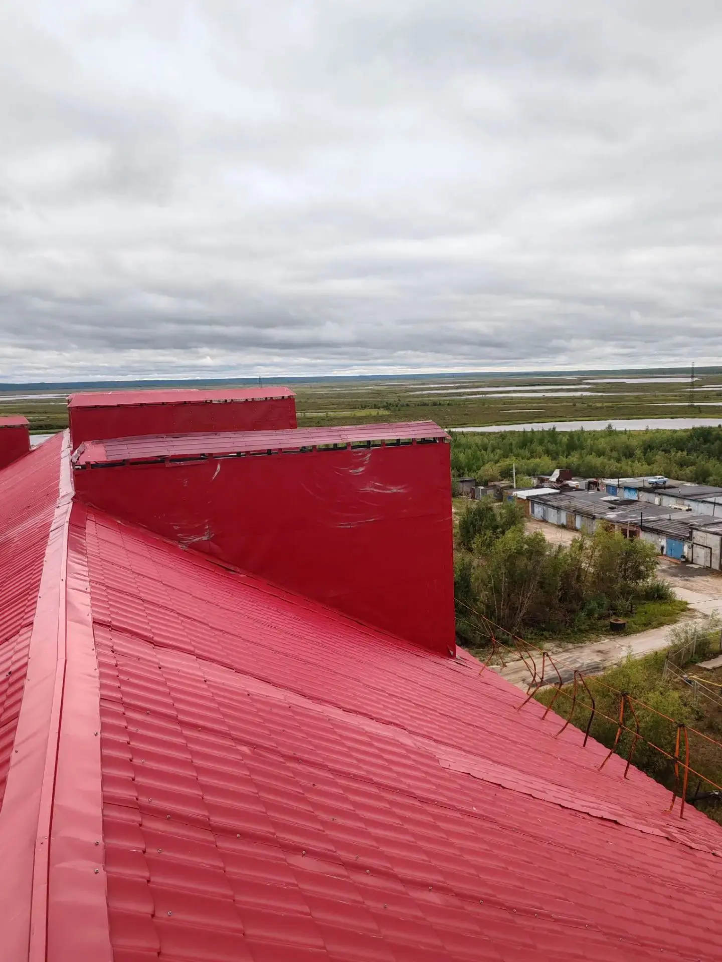 🏠 Выполнены работы по восстановлению кровли.