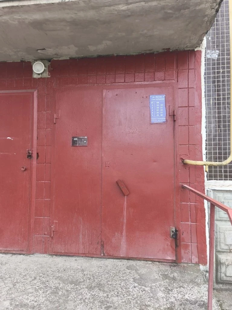 🏡Выполнены работы по ремонту (сварке) петель входных дверей по следующим адресам:
- ул. Лесная, д. 