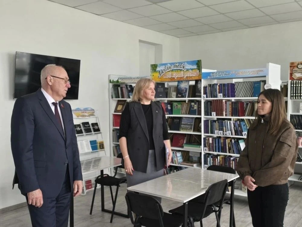 Продолжаются рабочие поездки по нашему району главного врача  федерального центра травматологии, орт