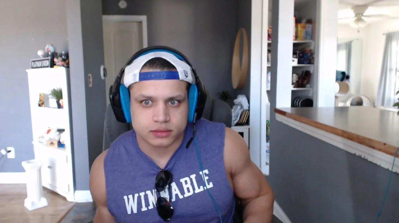 Популярный игрок в Лигу легенд Tyler1 высказался о Доте 

Дота — это клоунская игра. В ней есть встр