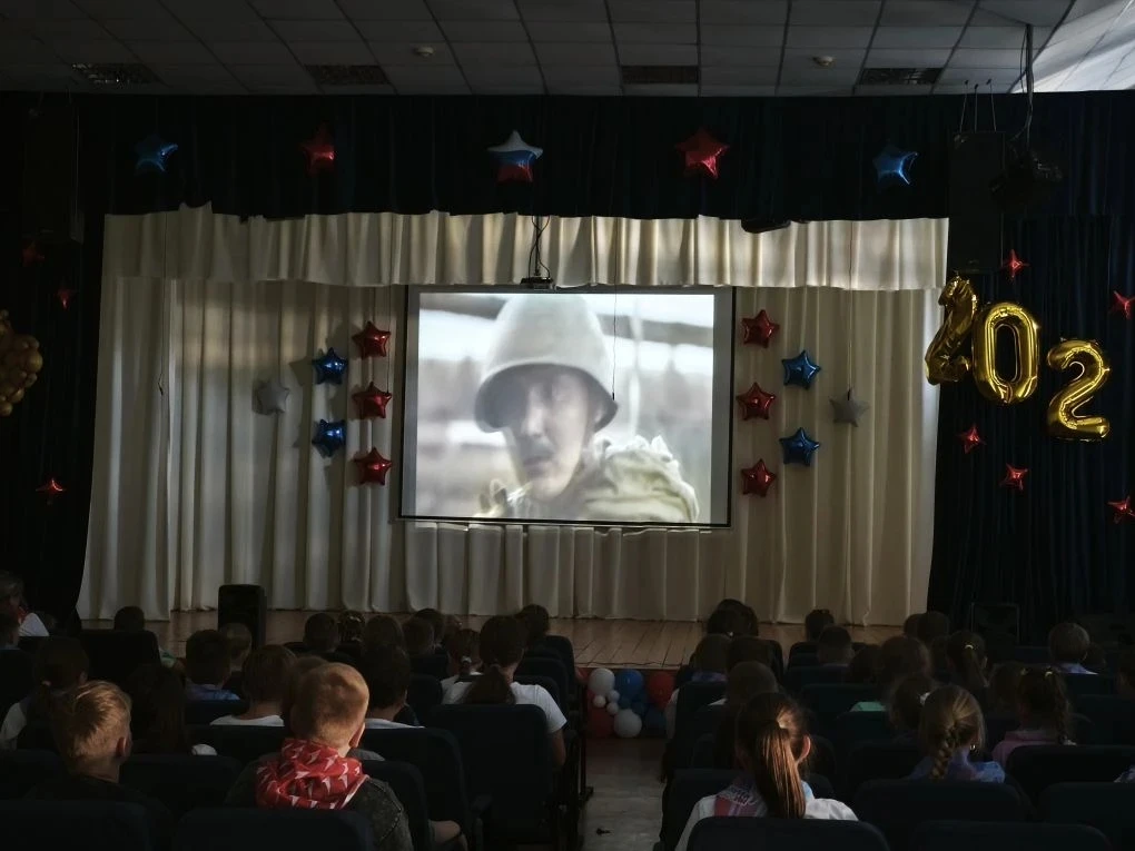 🇷🇺ПРИОРИТЕТЫ ВОСПИТАНИЯ🇷🇺
🎬КИНОКЛУБ🎥
В нашем пришкольном лагере прошло душевное заседание кино