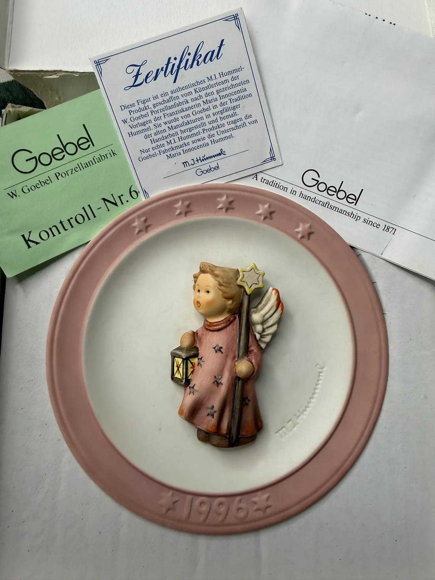 👼 Тарелочка декоративная Göbel Hummel в оригинальной упаковке с сертификатом - 4900 руб
