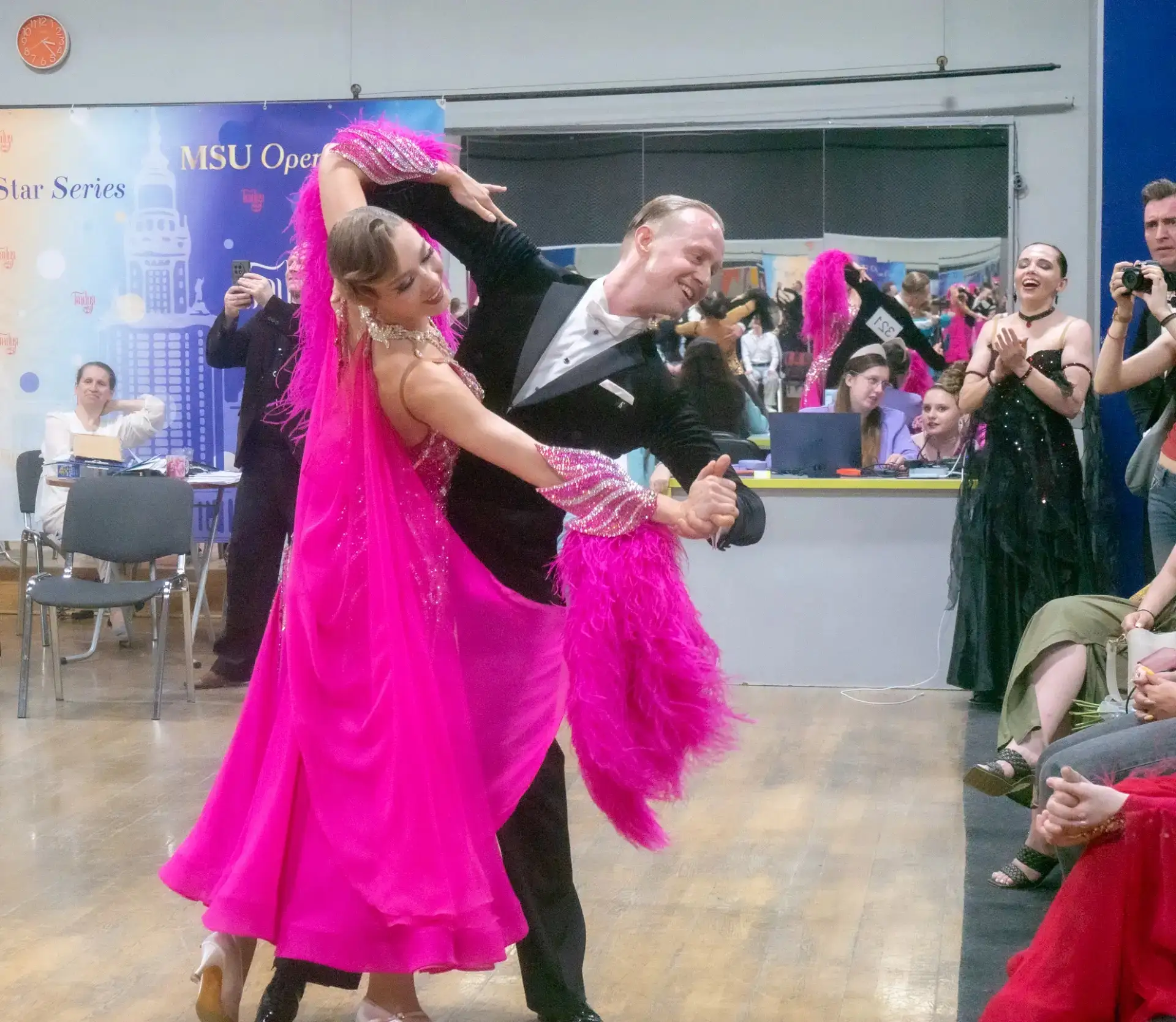 💃🕺 21 июня в танцевальном центре "Dance Republic" прошел традиционный Открытый летний...