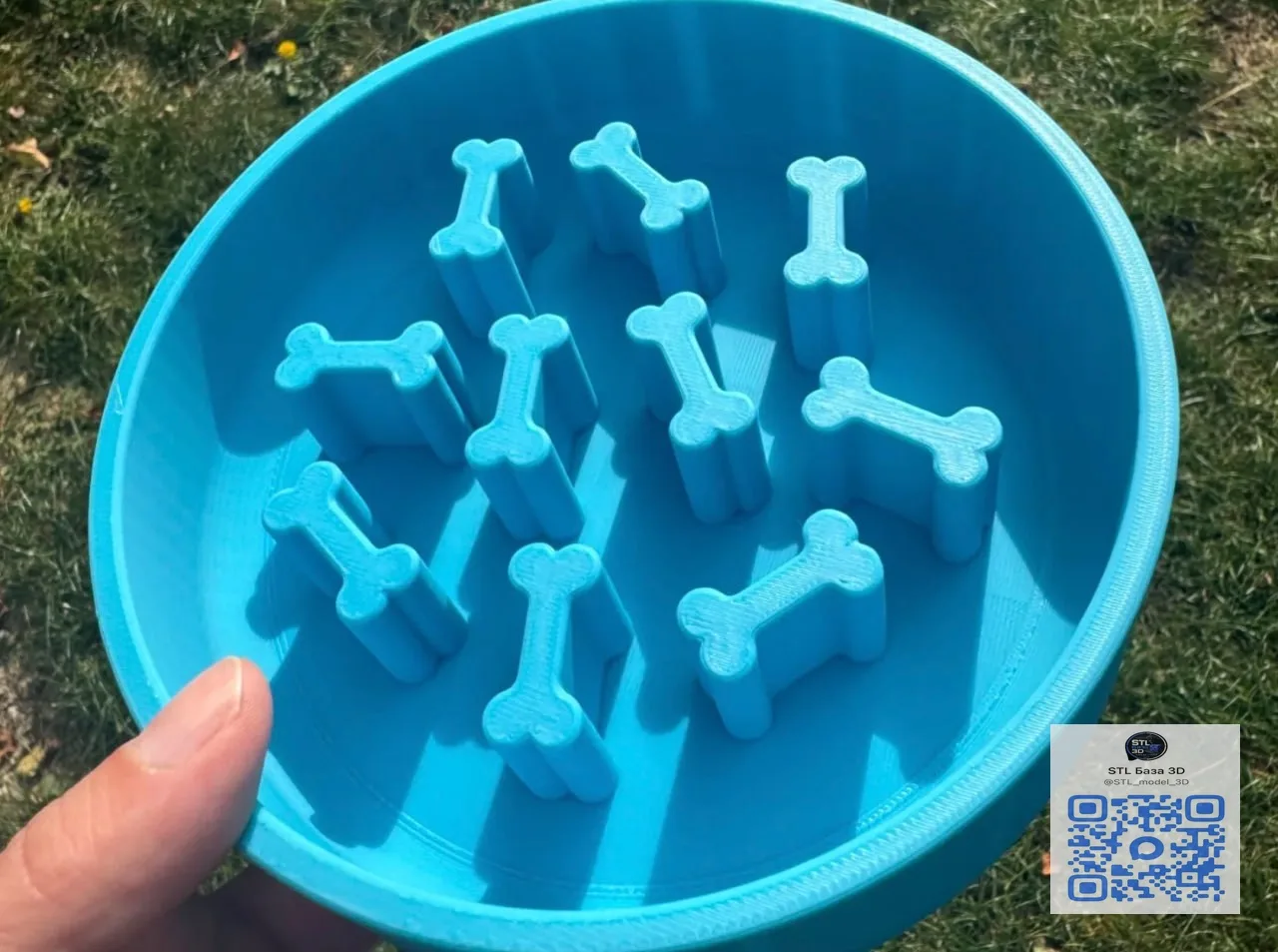 💭 Миска для медленного кормления собак

🔵 Наш ТГ
🟣 STL База 3D
📦 3D Барахолка