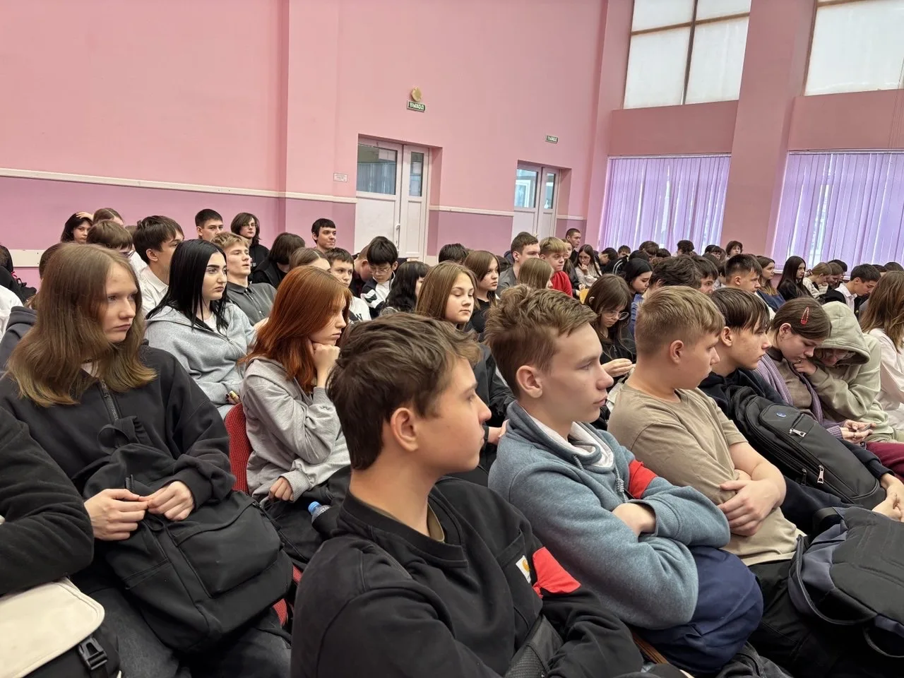 🛡️ Безопасность начинается с осознанности  В школе №44 на этой неделе завершился месячник антитеррор