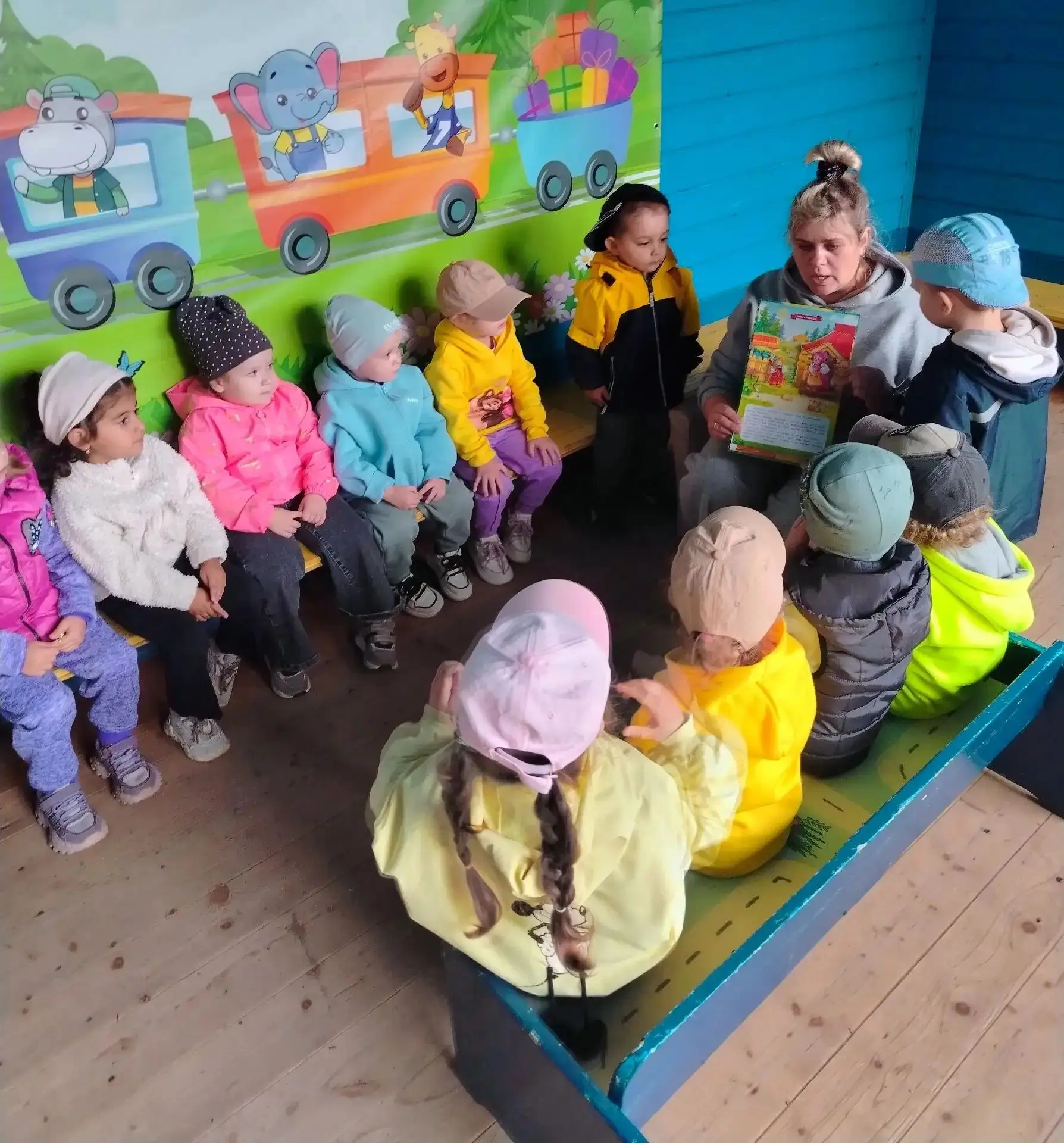 В рамках проекта "Дружба народов великой страны" в нашем саду проходит летняя акция "С ...
