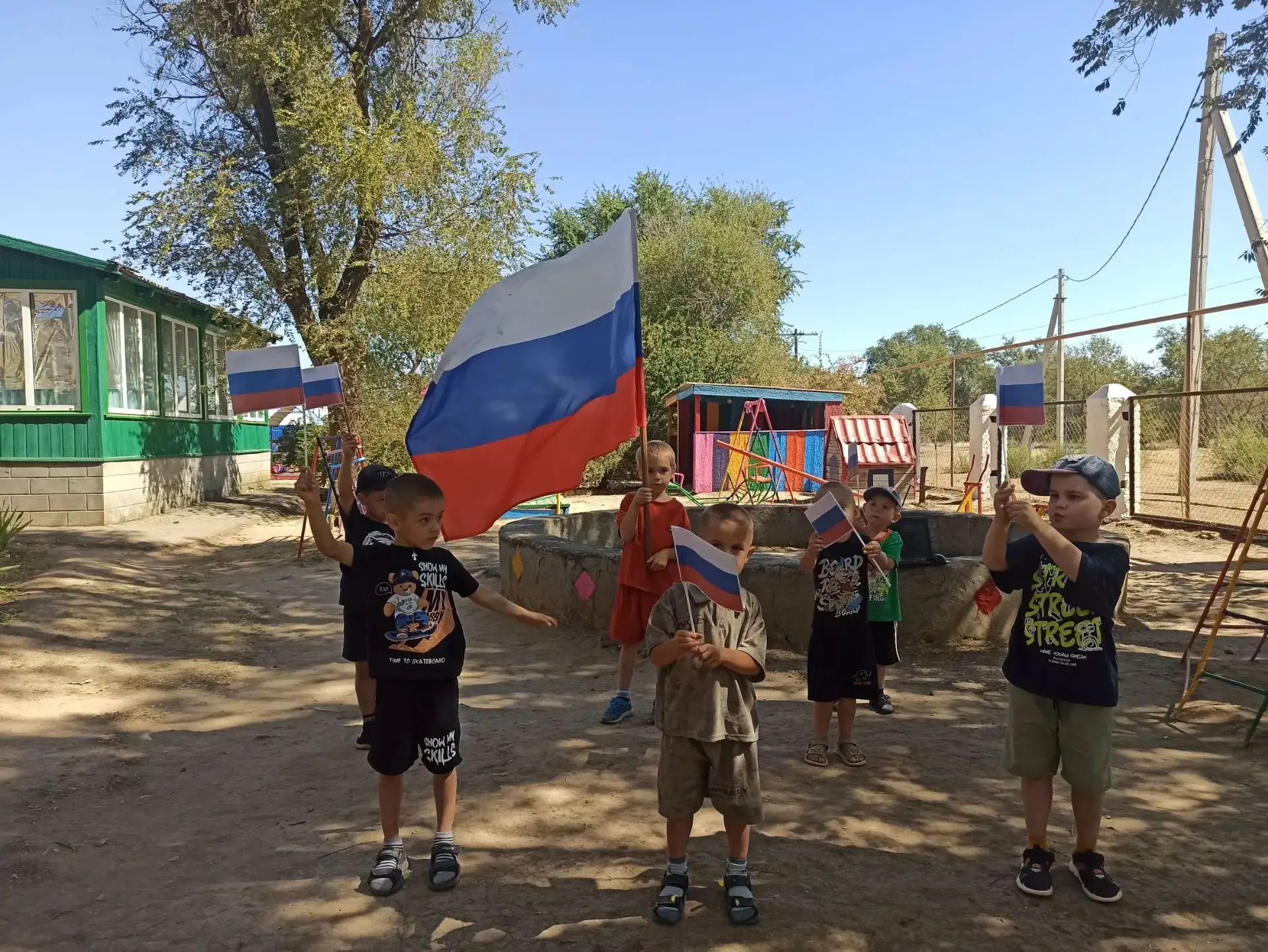 Воспитание патриотизма невозможно без формирования знаний традиций своей Родины. 22 авг...