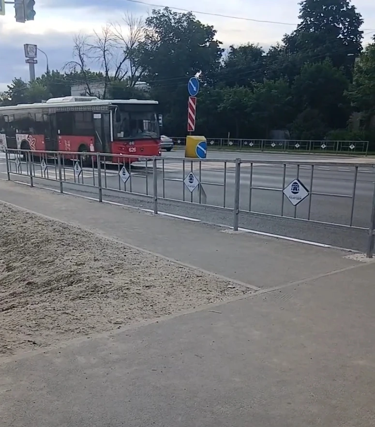 В Юрьевец не уехать на работу , едут мимо остановок , авт 626 06 часов 05 минут.Перевозчик владимирп